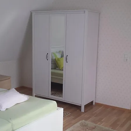 Apartment Posthotel 4*