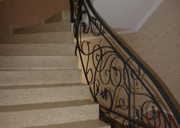 Apartment Posthotel 4*